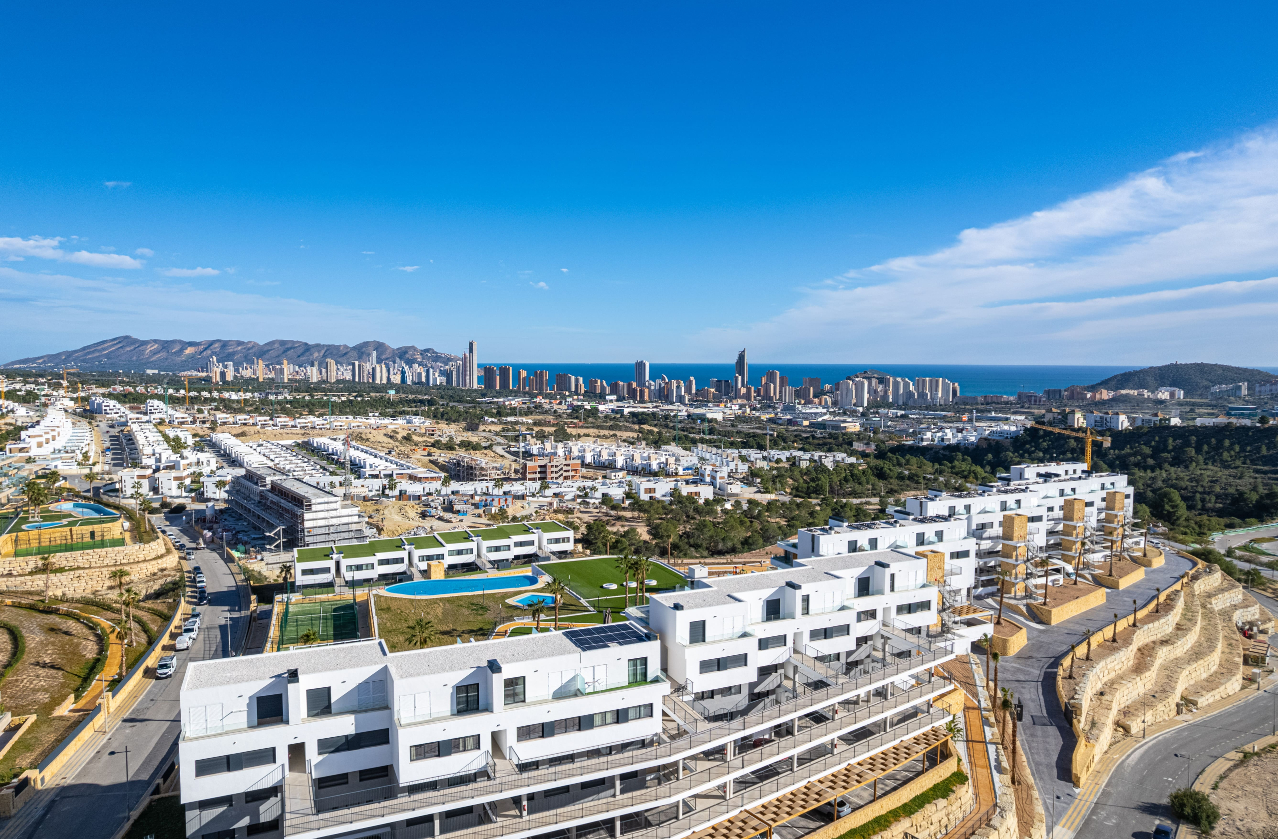 1a Levante, Poniente y Mediterráneo – Lujo en un nuevo nivel con CO-ONE