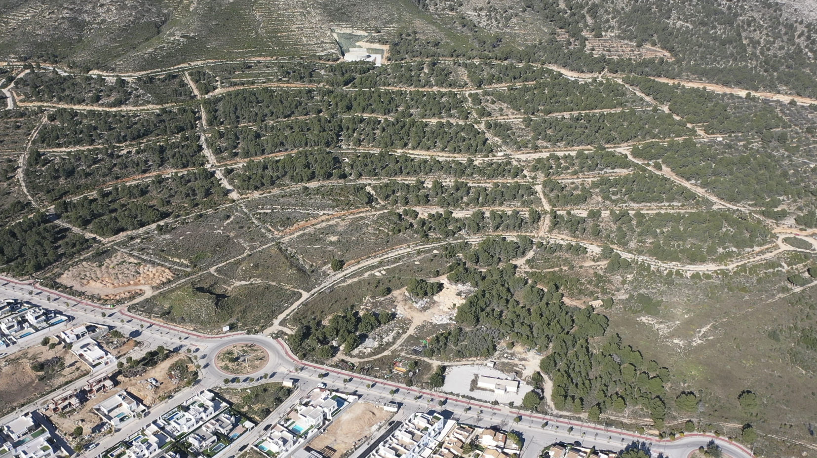 AÉREA Parcelas exclusivas en El Ponoig, Polop. Alicante