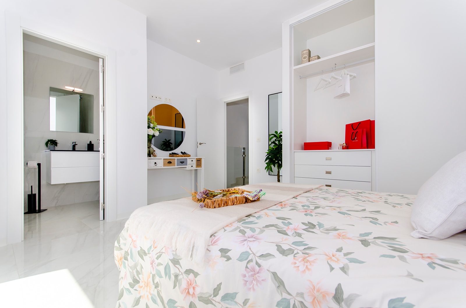 SUNA PROPERTIES Villas de obra nueva en Vistabella Golf, Orihuela, Alicante