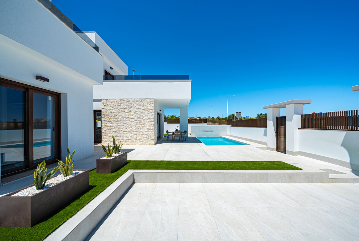 1170