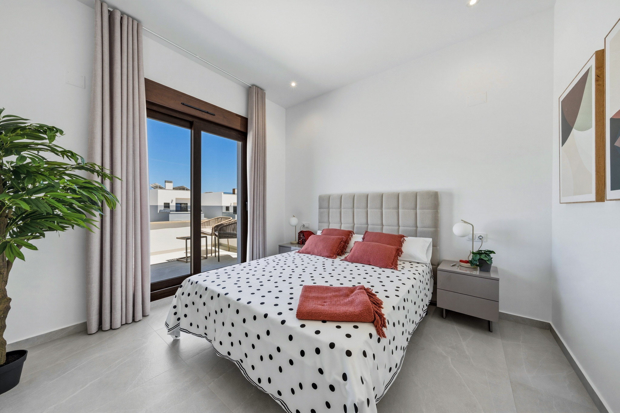 Casa Valencia, obra nueva en Orihuela, Alicante