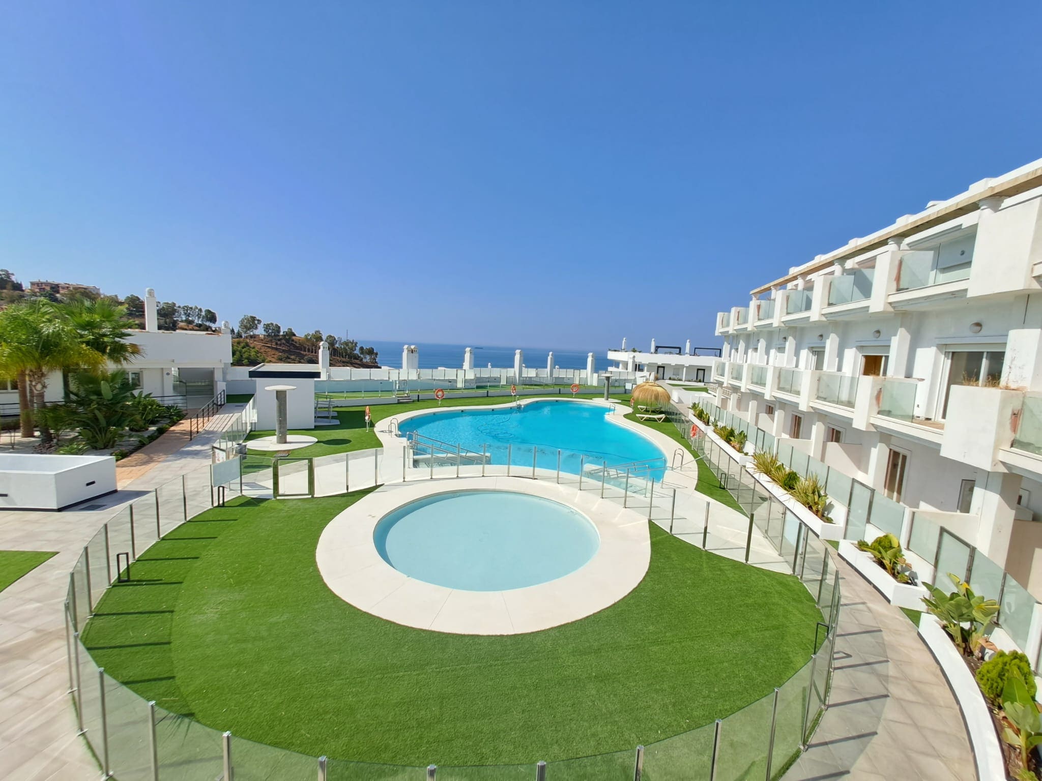 Vistas primera planta jardin piscina Leiligheter med havutsikt i Rincón de la Victoria