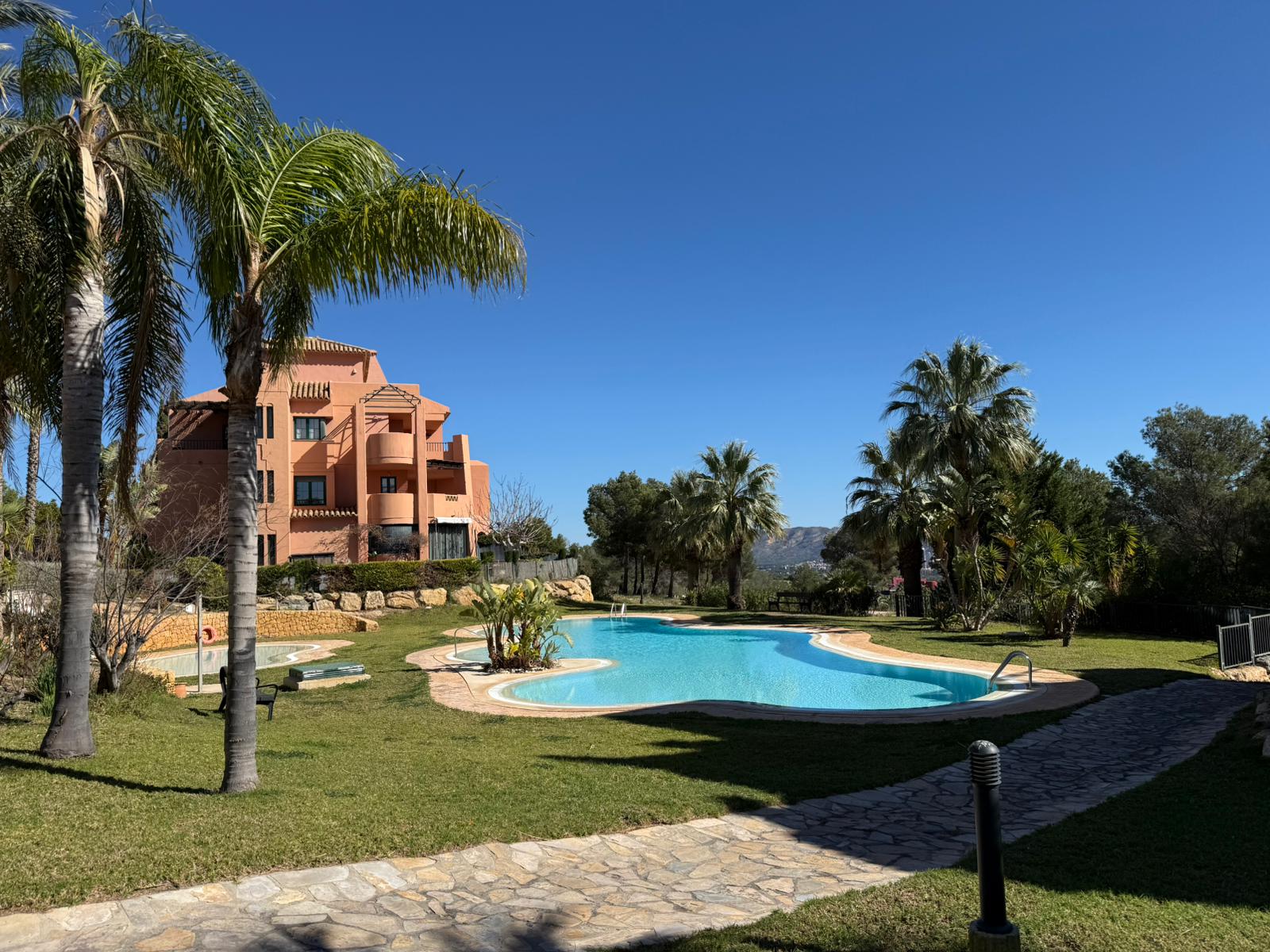 Apartamento en Sierra Cortina Resort, Los Altos 11.2. Alicante