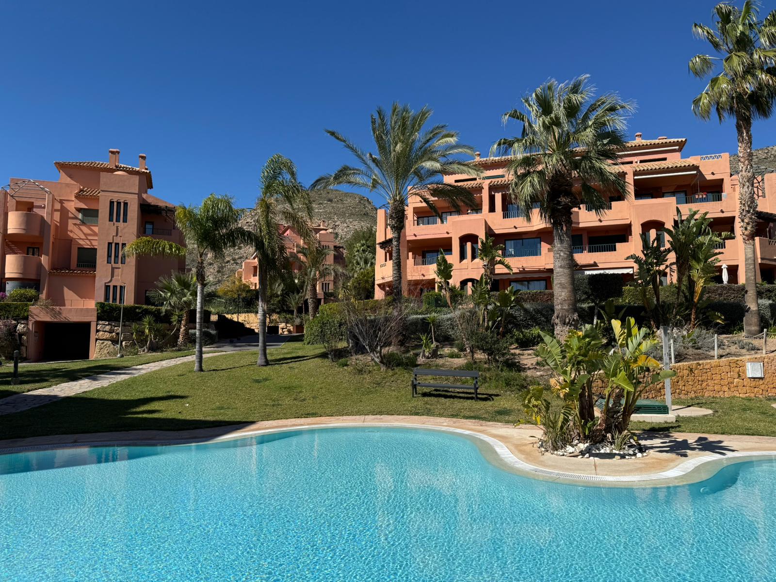 Apartamento en Sierra Cortina Resort, Los Altos 11.2. Alicante