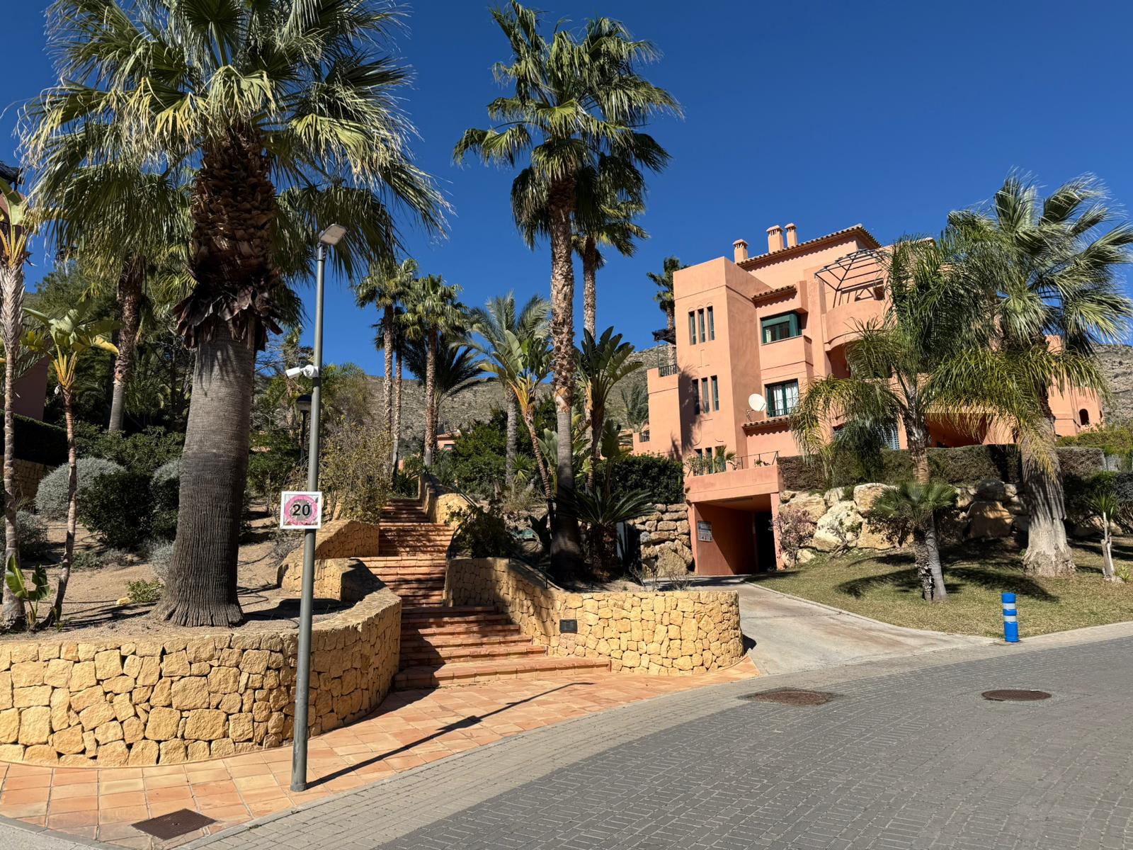 Apartamento en Sierra Cortina Resort, Los Altos 11.2. Alicante