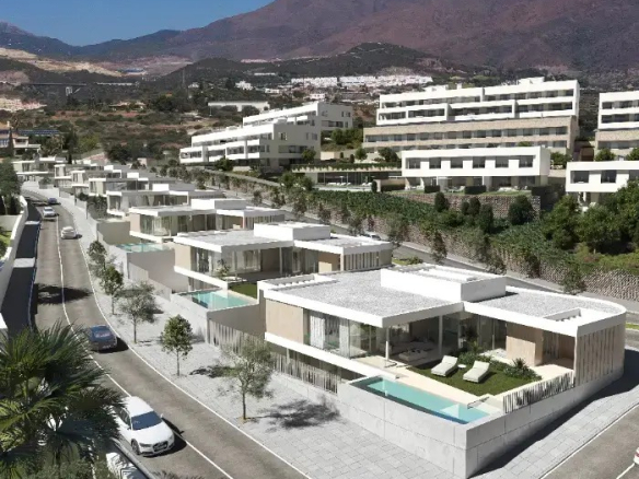 Zenity Cian, Estepona, Málaga
